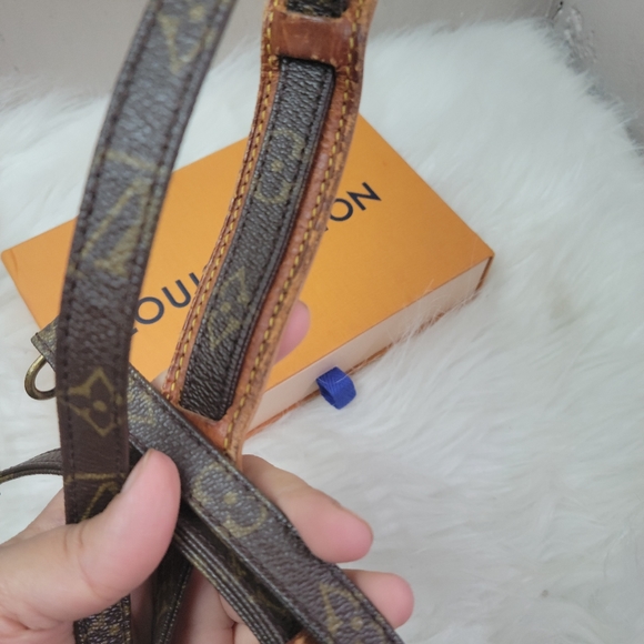 100% Authentic Louis Vuitton Monogram crossbody strap - Picture 13 of 13